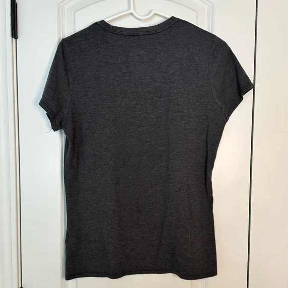 The North Face Women’s Tee Gray New York City - Picture 3 of 3